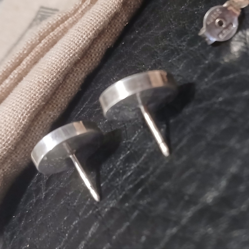 Authentic Gucci Earrings Round Trademark - Picture 5 of 14